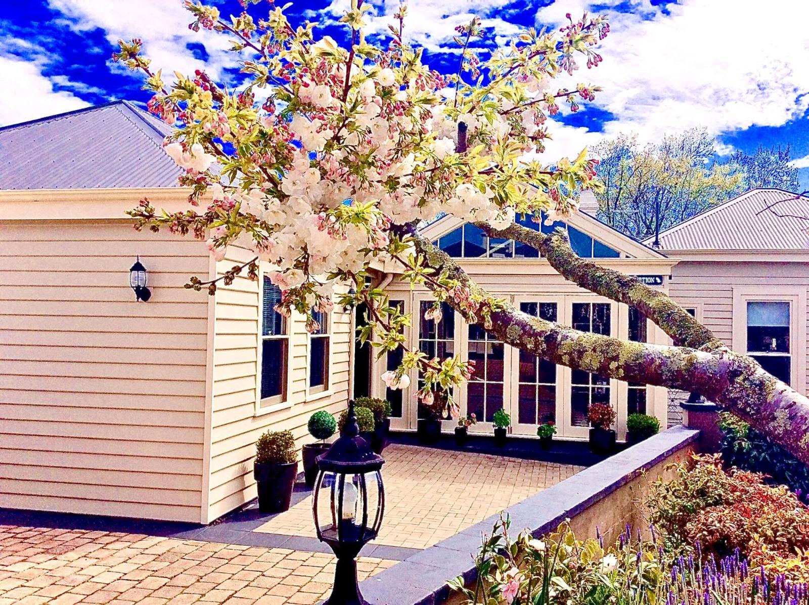 Kurrajong House